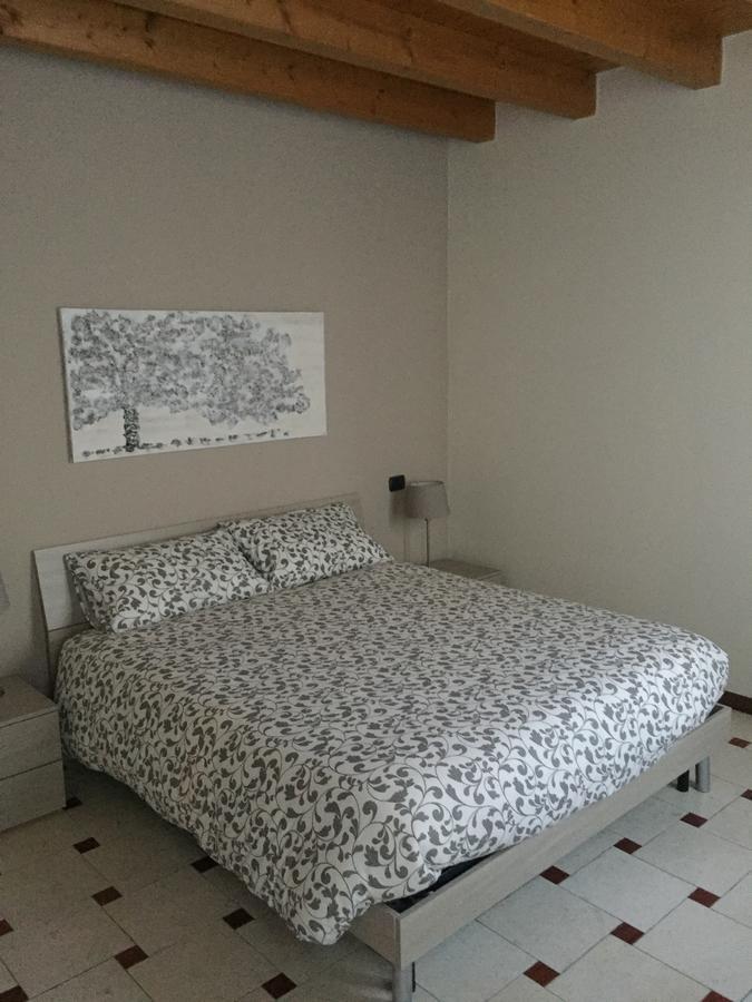 B&B Via Garibaldi ลูนิโก ภายนอก รูปภาพ